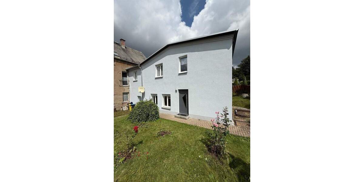 Günstiges EFH mit Terrasse, Garage, Dusche und sonnigem Grundstück am grünen Ortsrand 4 zimmer