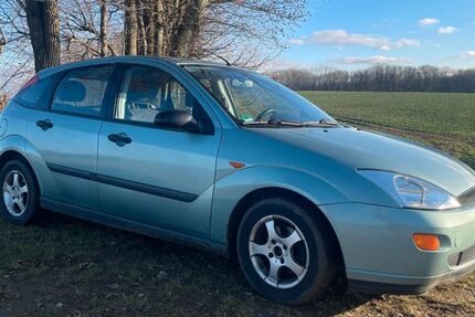 Ford Focus 163.000 km 1.099 € Chemnitz 09111