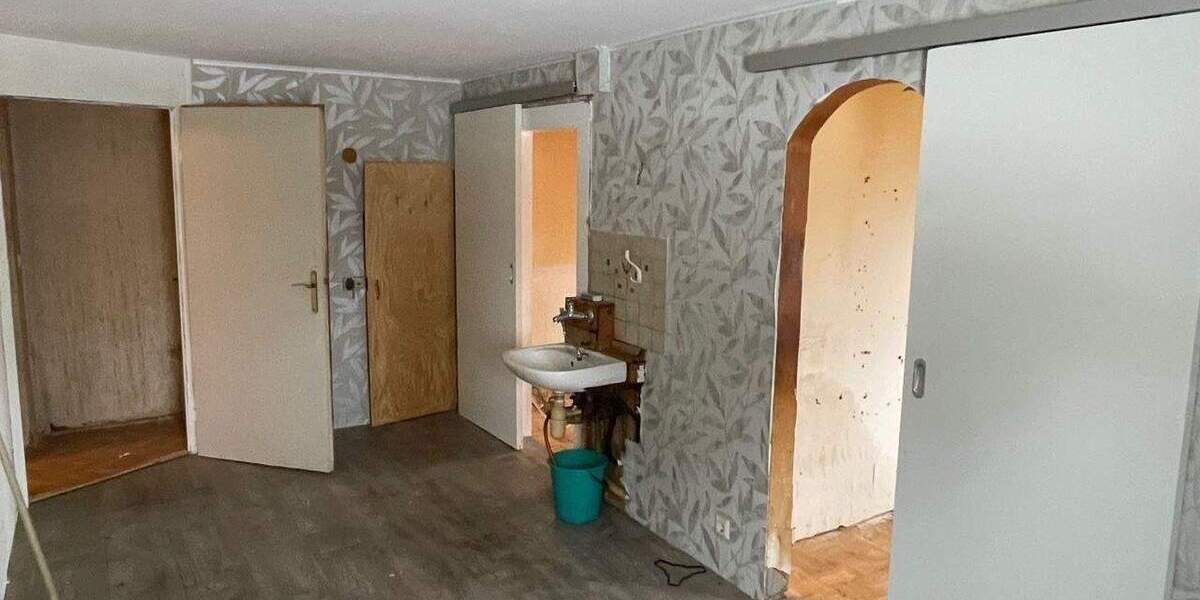 Doppelhaushälfte Neukirchen/Erzgebirge Neukirchen - 4 Zimmer, 70 m&sup2;, 125.000&euro; | Angebot:25796390