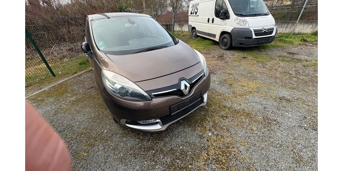 Renault Scenic 120.000 km 3.800 &euro; Chemnitz 09114
