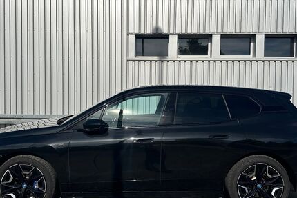 BMW iX 72.000 km 62.500 &euro; Augustusburg OT Erdmannsdorf 09573