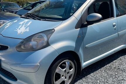 Toyota Aygo (X) 120.000 km 1.200 &euro; Chemnitz 09114