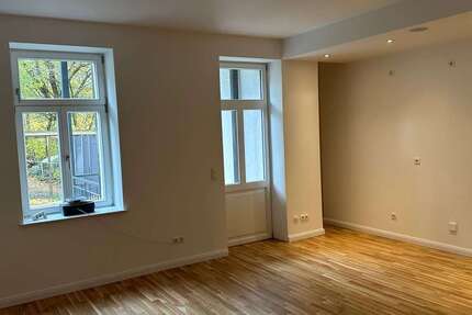 Wohnung zum Mieten in Chemnitz 434 € 47.91 m² 2 zimmer