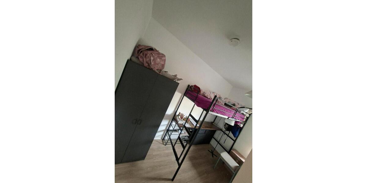 Etagenwohnung Chemnitz Borna-Heinersdorf - 3 Zimmer, 65 m&sup2;, 555&euro; | Angebot:26295514