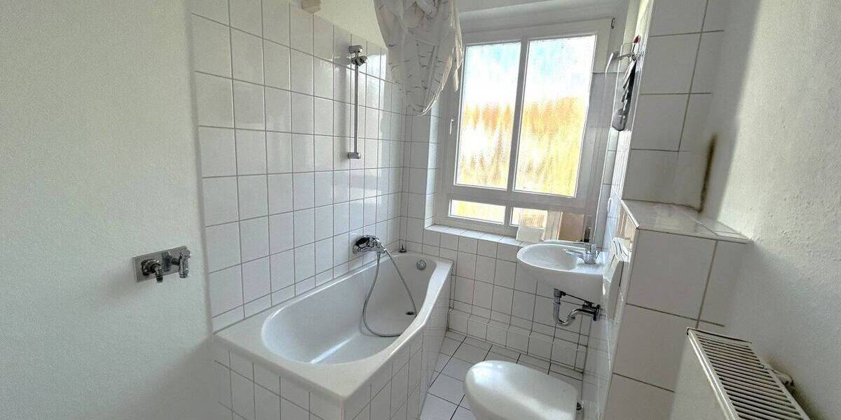 Etagenwohnung Chemnitz Lutherviertel - 2 Zimmer, 52 m&sup2;, 260&euro; | Angebot:26377635
