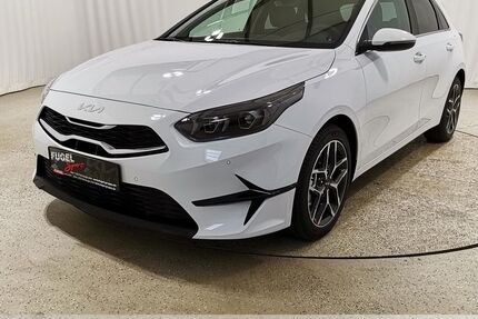 Kia ceed / Ceed 4.100 km 22.799 &euro; Chemnitz - Mittelbach 09224