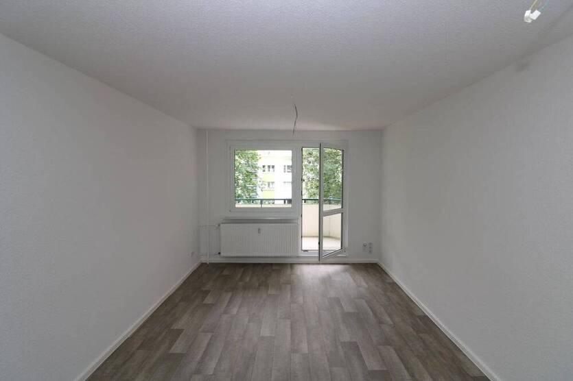 Für Sparfüchse...günstige 3-RW mit Wanne u. Balkon!!!