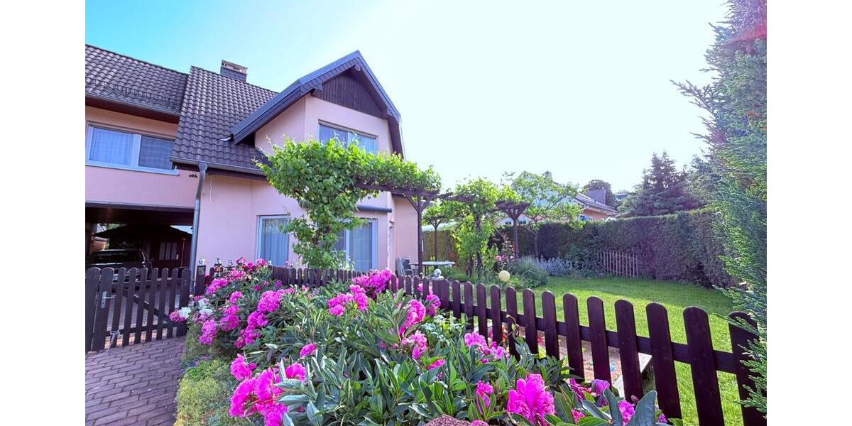 Doppelhaushälfte in bevorzugter Wohnlage von Euba 5 zimmer