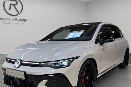 VW Golf 10.822 km 49.429 &euro; Oelsnitz/Erzgebirge 09376