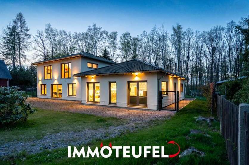 Haus zum Kaufen in Chemnitz 849.000 € 236 m²