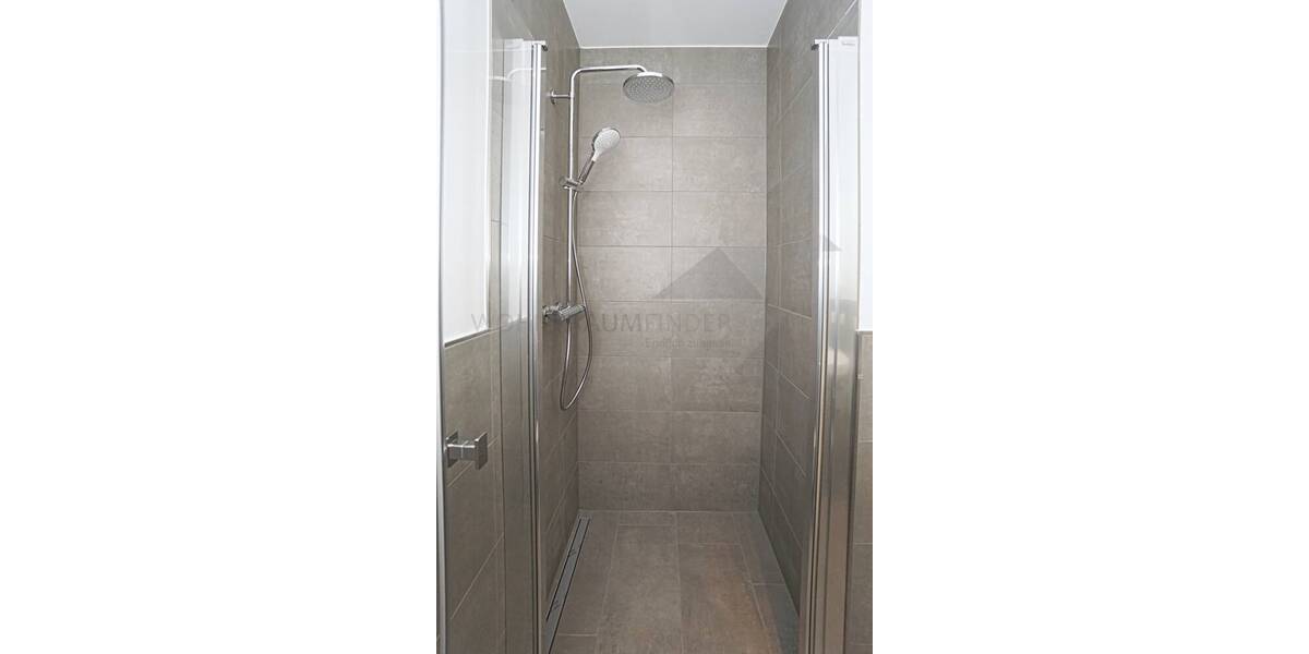 Doppelhaushälfte Chemnitz Rabenstein - 4 Zimmer, 134 m&sup2;, 1.950&euro; | Angebot:26141127