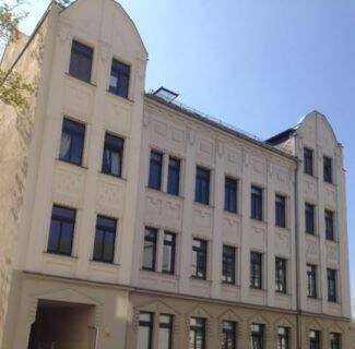 Günstige und vermietete 3-Zimmer mit Wanne, Stellplatz, Balkon und Laminat in guter Lage! 3 zimmer