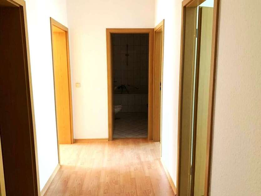 Wohnung zum Mieten in Chemnitz 420 € 72.4 m²