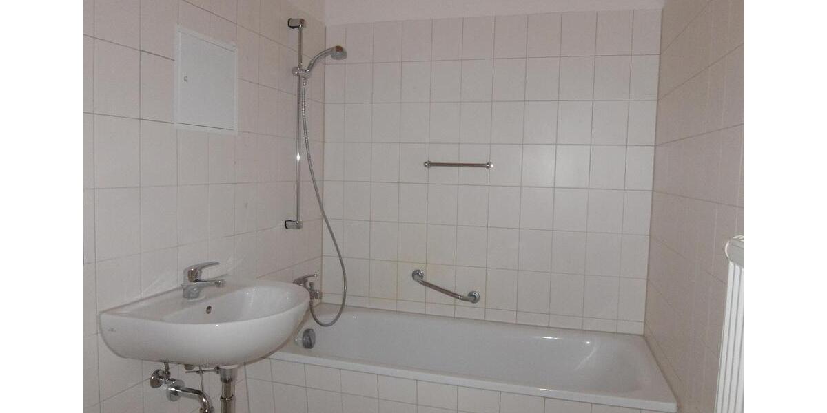 Etagenwohnung Chemnitz Markersdorf - 2 Zimmer, 70 m&sup2;, 370&euro; | Angebot:26295102
