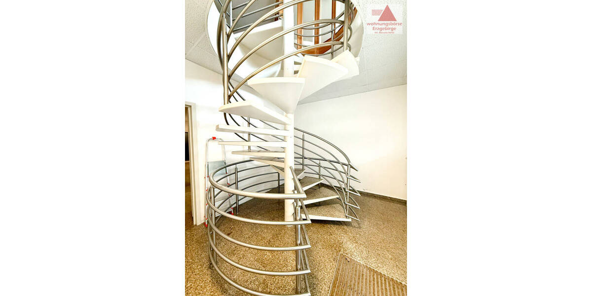 Gewerbeobjekt Elterlein - 6 Zimmer, 344 m&sup2;, 1.100&euro; | Angebot:25688274