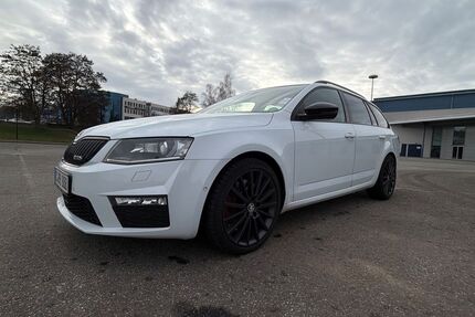 Skoda Octavia 182.200 km 12.800 &euro; Chemnitz 09123
