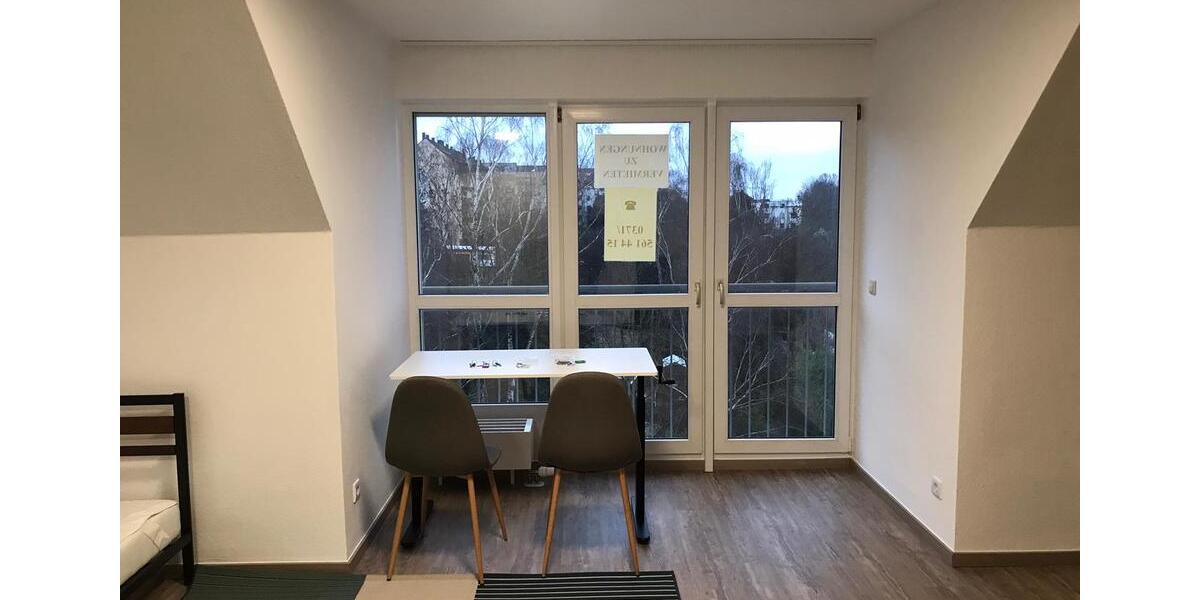 Dachgeschoßwohnung Chemnitz Ebersdorf - 1 Zimmer, 37 m&sup2;, 440&euro; | Angebot:26564177