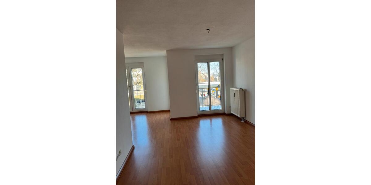 Etagenwohnung Limbach-Oberfrohna Oberfrohna - 3 Zimmer, 80 m&sup2;, 104.000&euro; | Angebot:25404113