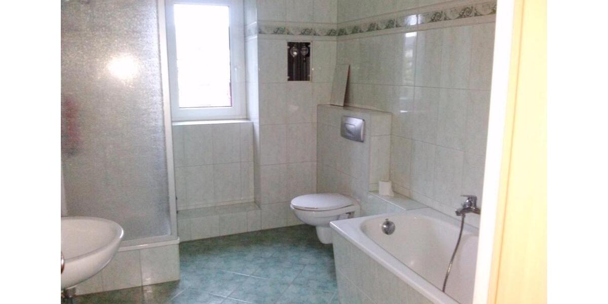 Etagenwohnung Chemnitz Ebersdorf - 3 Zimmer, 78 m&sup2;, 410&euro; | Angebot:26534417
