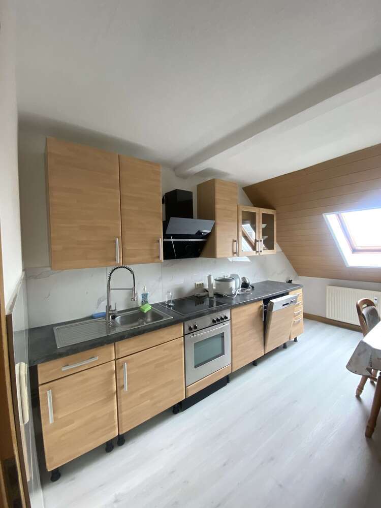 Wohnung zum Mieten in Oelsnitz 510 € 90 m²