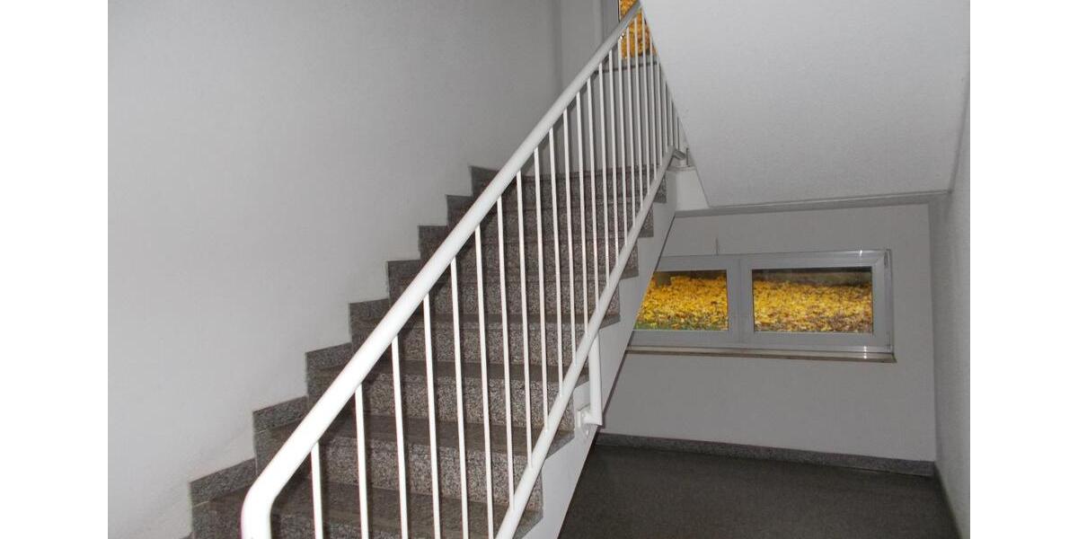 Dachgeschoßwohnung Chemnitz Grüna - 2 Zimmer, 57 m&sup2;, 350&euro; | Angebot:24461567