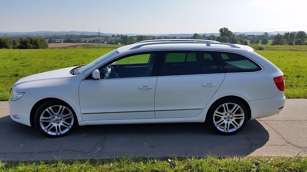 Skoda Superb 210.000 km 8.990 &euro; Chemnitz 09113