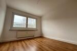 Dachgeschoßwohnung Chemnitz Helbersdorf - 3 Zimmer, 55 m&sup2;, 280&euro; | Angebot:26545945