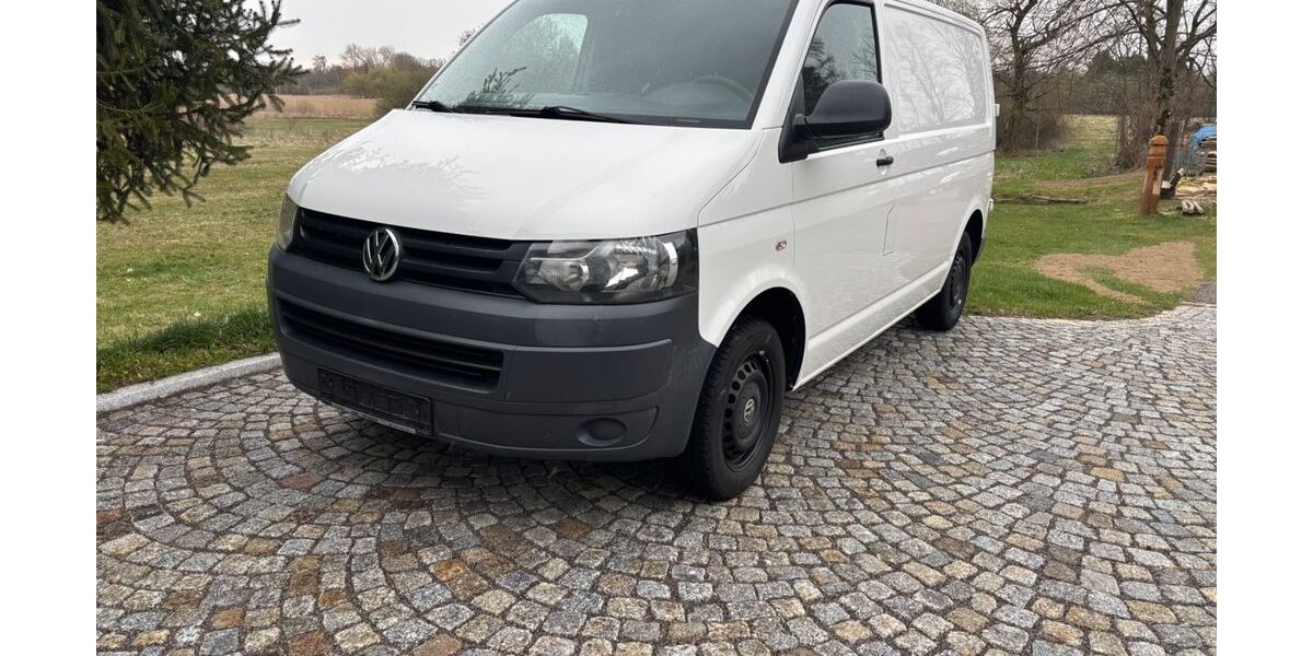 VW T5 Transporter 273.500 km 8.500 &euro; Großhartmannsdorf 09618