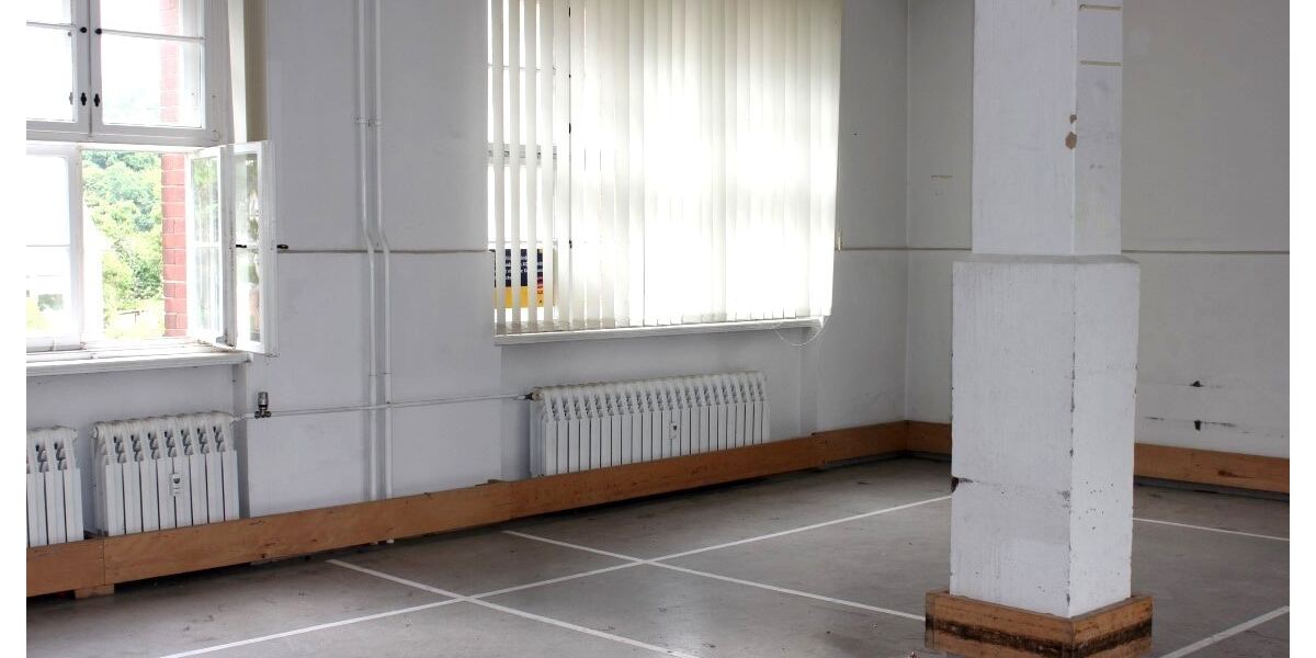 BüroGewerberäume im historischen Postamt von Hainichen 4 zimmer