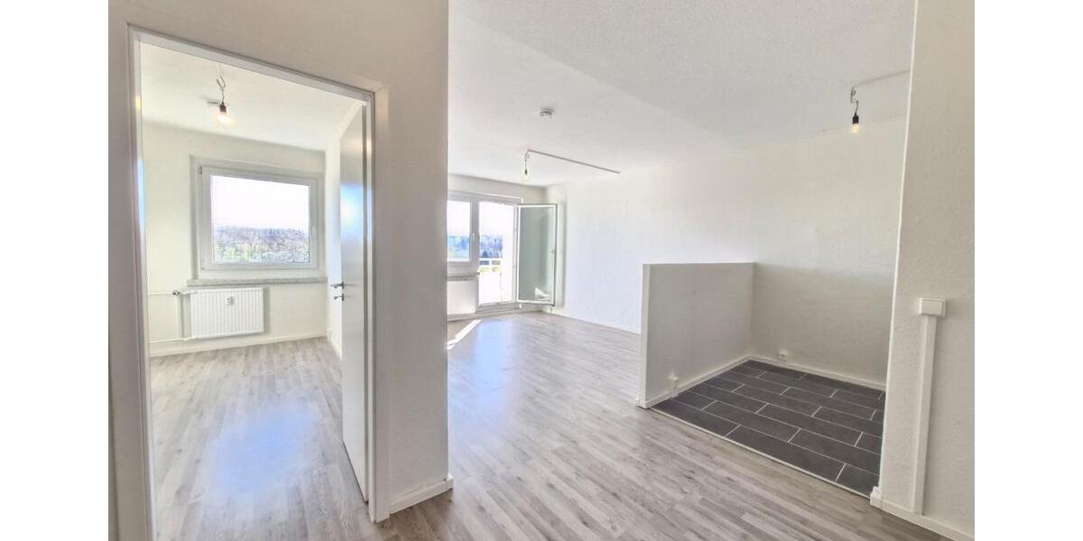 Etagenwohnung Chemnitz Markersdorf - 4 Zimmer, 69 m&sup2;, 317&euro; | Angebot:26088919