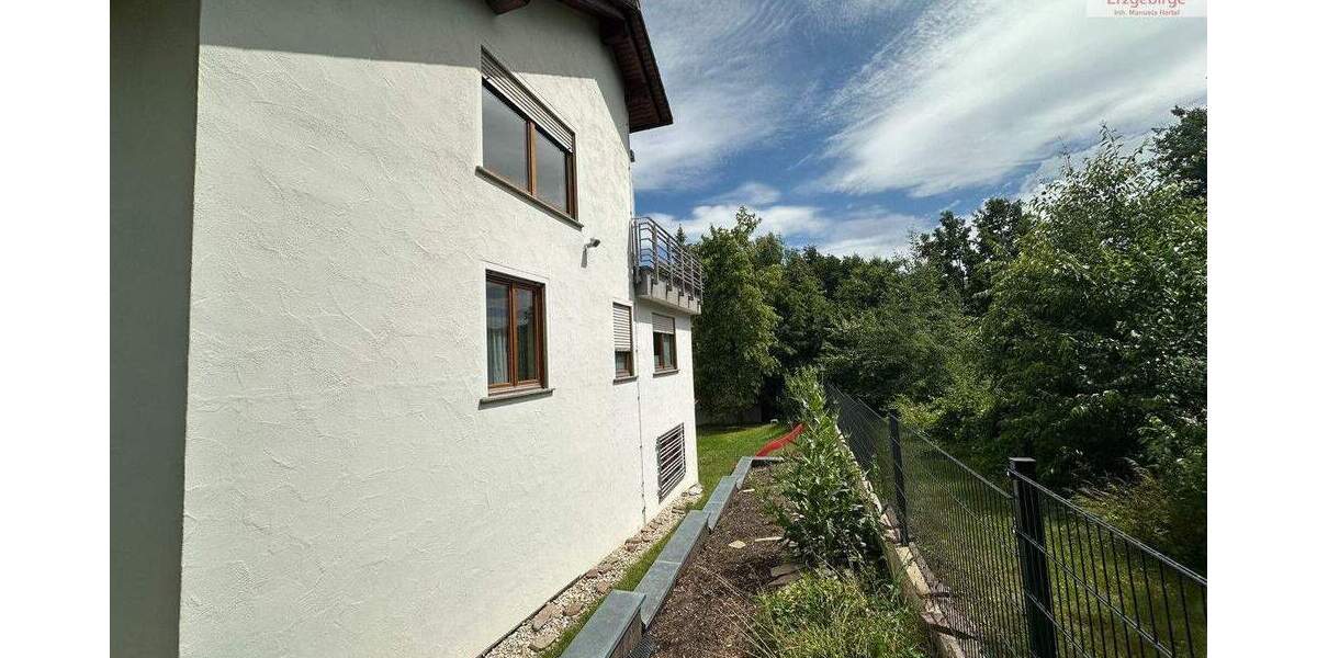 Mehrfamilienhaus, Wohnhaus Lichtenstein/Sachsen Lichtenstein - 3 Zimmer, 235 m&sup2;, 649.000&euro; | Angebot:25836559