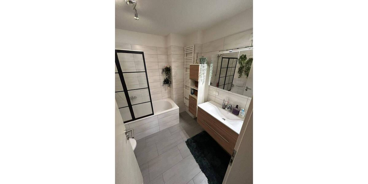 Zimmer Chemnitz Sonnenberg - 3 Zimmer, 64 m&sup2;, 430&euro; | Angebot:26243388