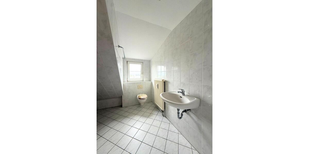 Maisonettenwohnung Chemnitz Ebersdorf - 3 Zimmer, 83 m&sup2;, 570&euro; | Angebot:26587866