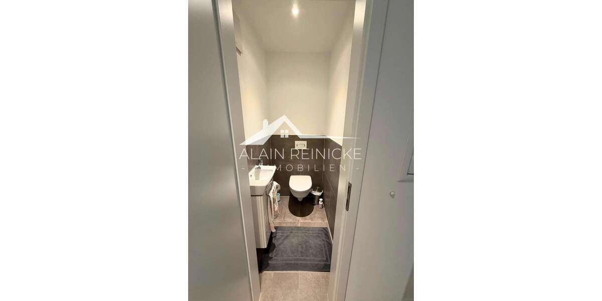 ruhig Wohnen mit Terrasse & Balkonen & TG-Stellplatz - Maisonettenwohnung Chemnitz | Angebot:25932234