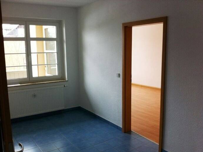Etagenwohnung Chemnitz Ebersdorf - 2 Zimmer, 56 m&sup2;, 345&euro; | Angebot:26798819