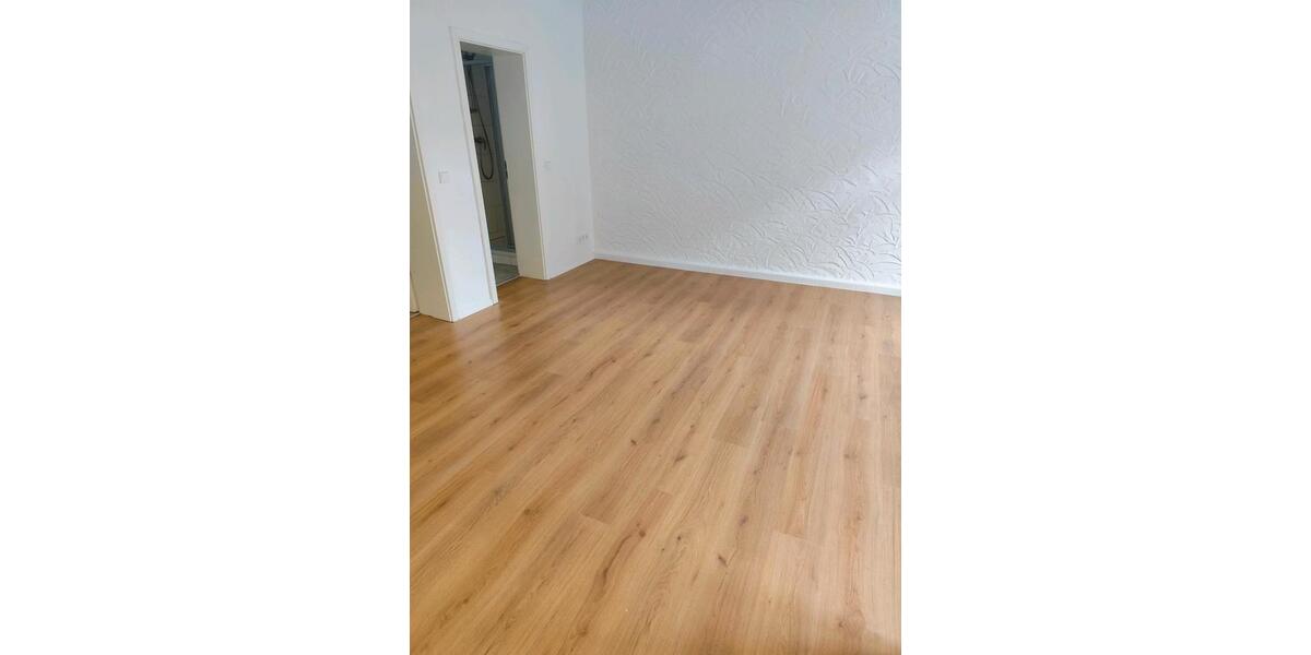 Erdgeschoßwohnung Penig - 3 Zimmer, 73 m&sup2;, 550&euro; | Angebot:26126557