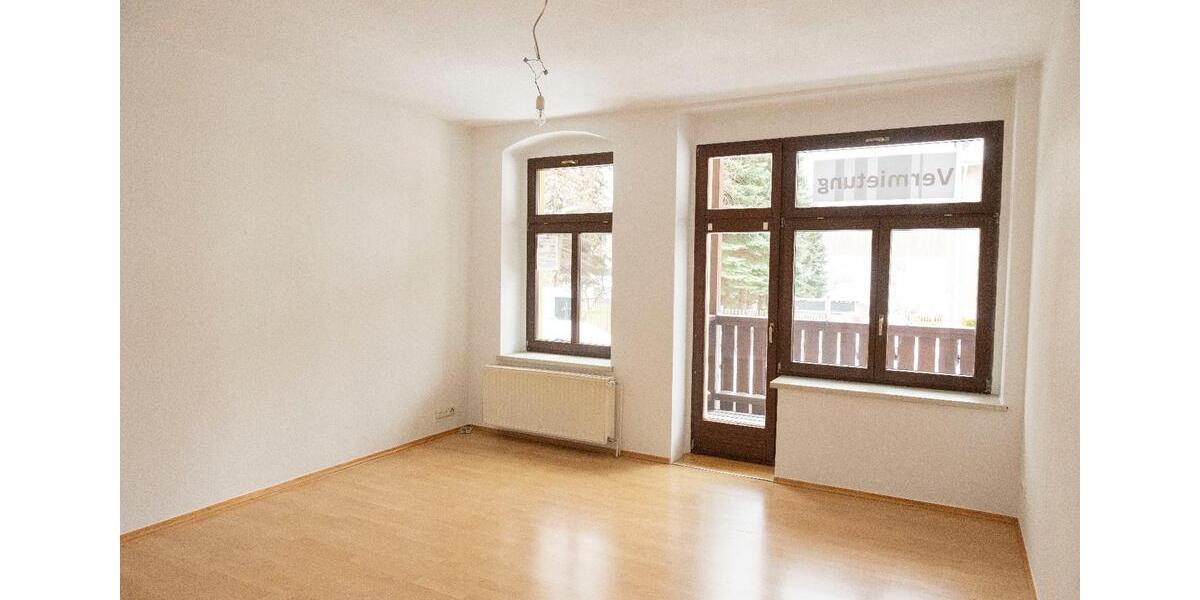 Hochparterre Chemnitz Ebersdorf - 3 Zimmer, 81 m&sup2;, 425&euro; | Angebot:26299932