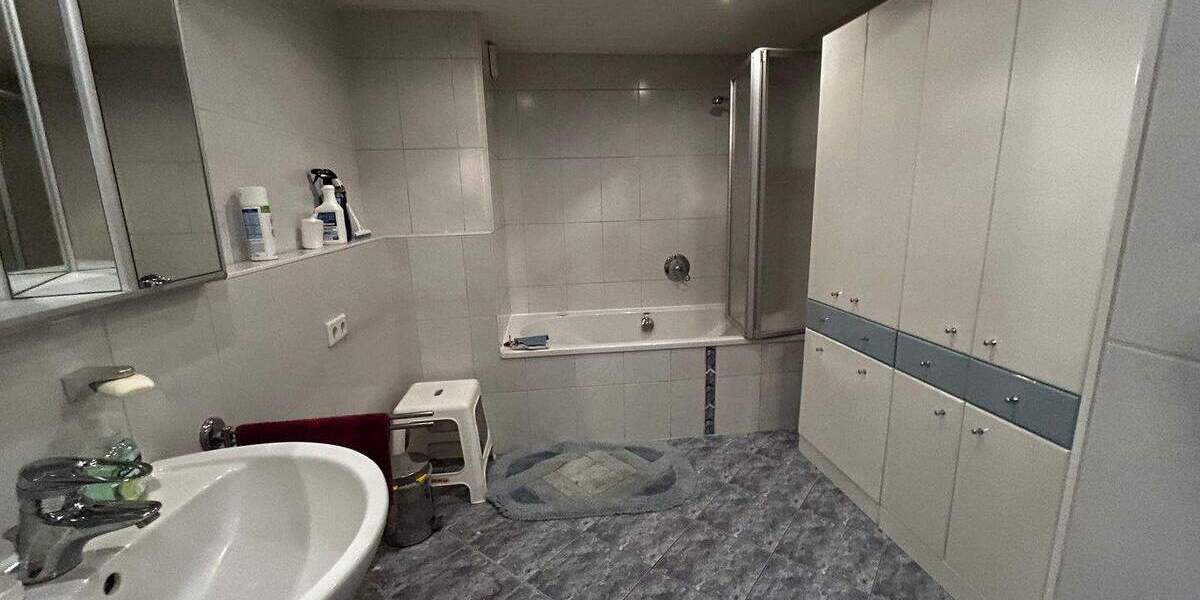 Wenn nicht jetzt, wann dann ? Doppelhaushälfte in gepflegter Wohnlage 4 zimmer