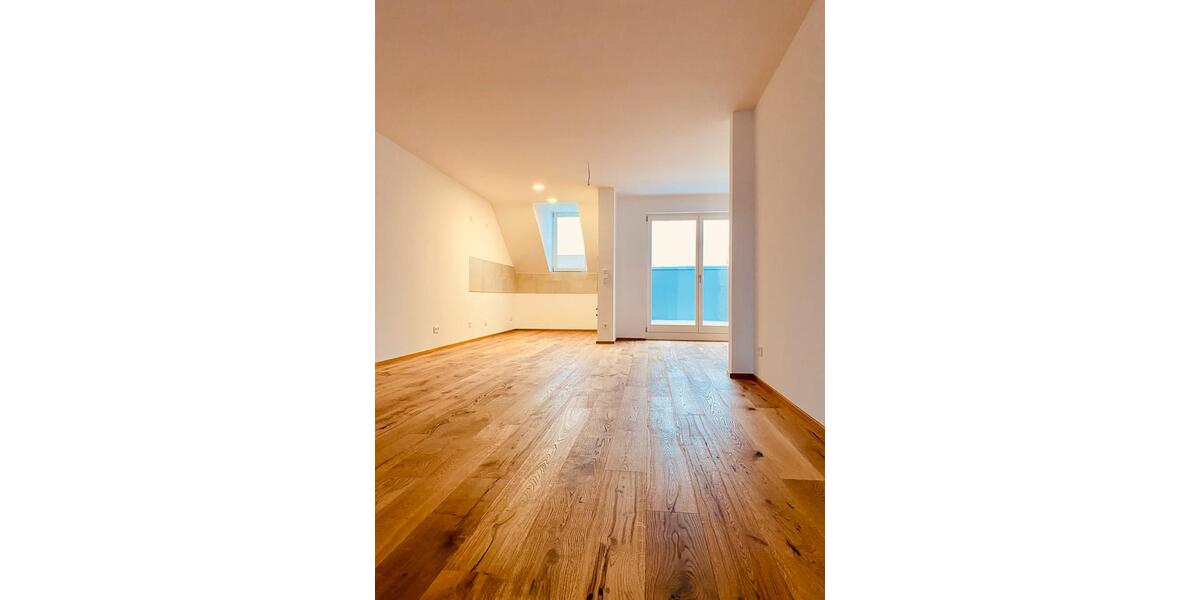 Dachgeschoßwohnung Chemnitz Hilbersdorf - 3 Zimmer, 101 m&sup2;, 808&euro; | Angebot:25538973