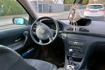 Renault Laguna 170.000 km 3.400 &euro; Chemnitz 09123