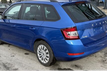 Skoda Fabia 83.820 km 12.499 &euro; Chemnitz - Mittelbach 09224