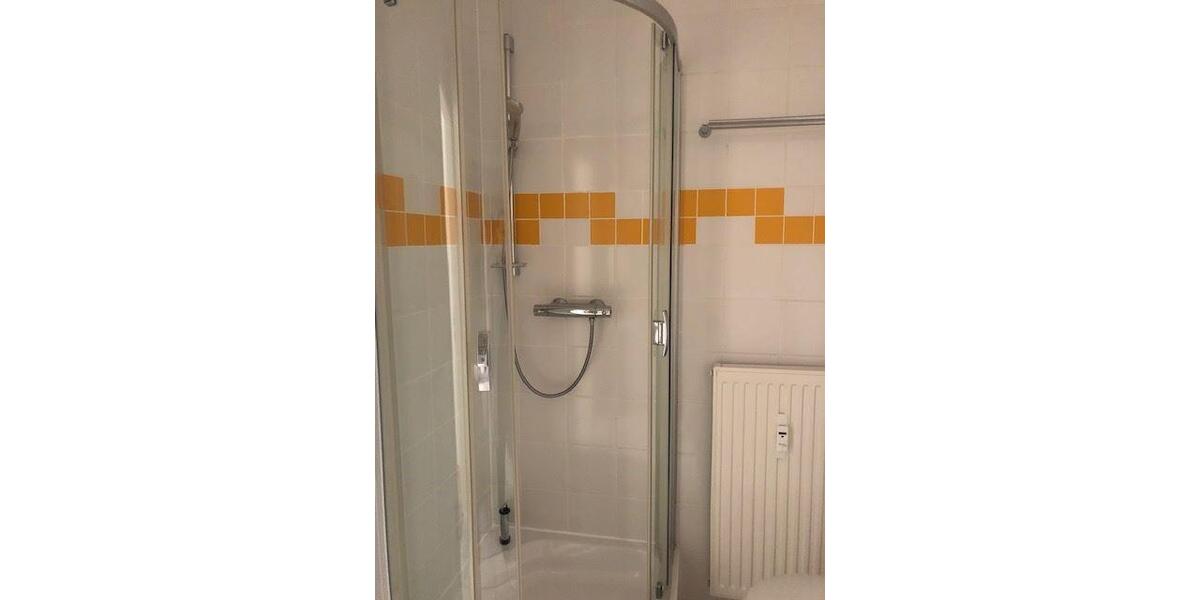 Etagenwohnung Chemnitz Kapellenberg - 2 Zimmer, 64 m&sup2;, 352&euro; | Angebot:26645168
