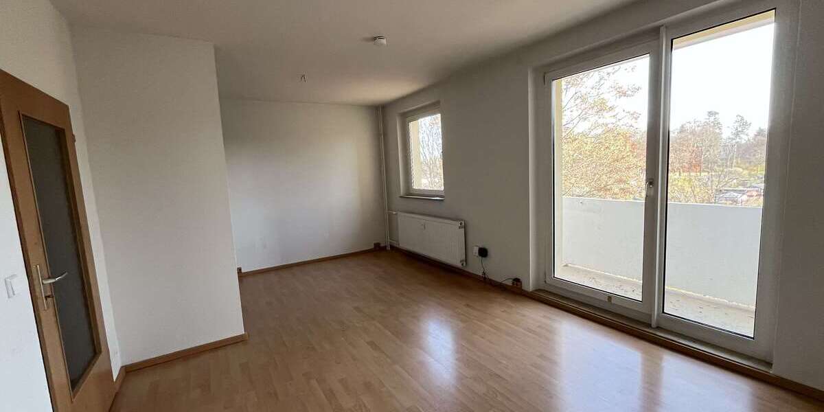Wohnung zum Mieten in Chemnitz 319 € 57 m² 3 zimmer