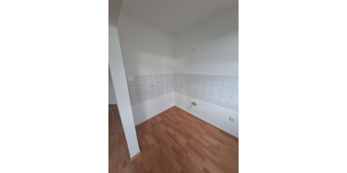 Etagenwohnung Chemnitz Kapellenberg - 3 Zimmer, 66 m&sup2;, 429&euro; | Angebot:26586578