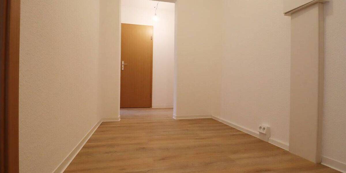 Etagenwohnung Chemnitz Kappel - 2 Zimmer, 53 m&sup2;, 294&euro; | Angebot:26930570