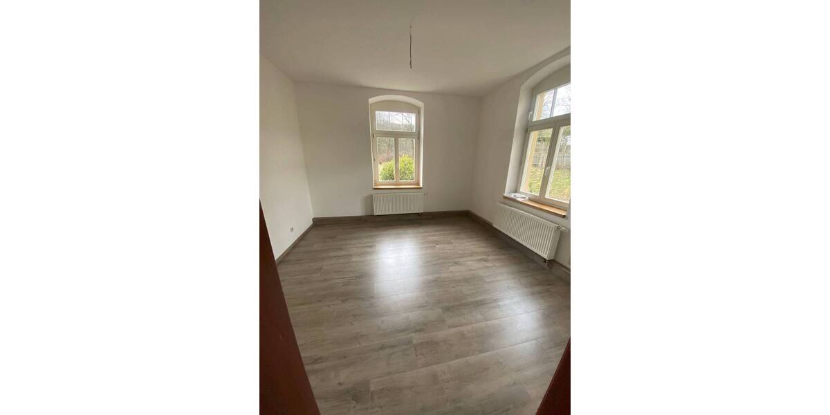 Zimmer Pockau-Lengefeld Wünschendorf - 4 Zimmer, 140 m&sup2;, 900&euro; | Angebot:26190280