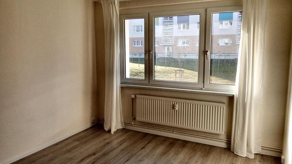 Etagenwohnung Limbach-Oberfrohna Oberfrohna - 2 Zimmer, 47 m&sup2;, 41.500&euro; | Angebot:26251050