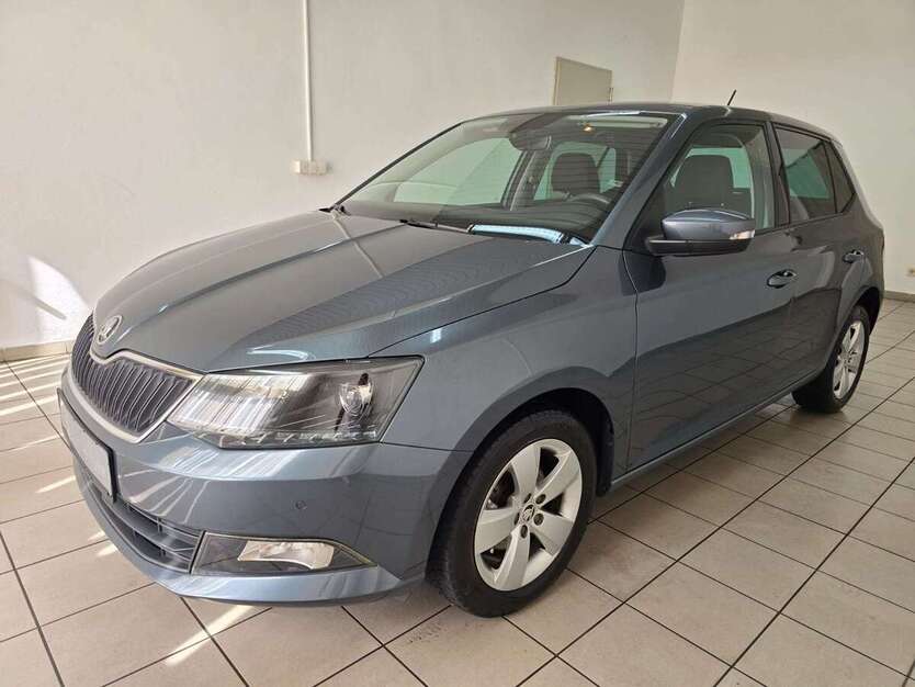 Skoda Fabia 35.000 km 13.990 € Chemnitz 09114