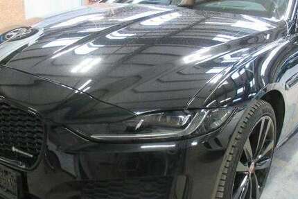 Jaguar XE 54.460 km 33.900 &euro; Chemnitz, Stadt 09111