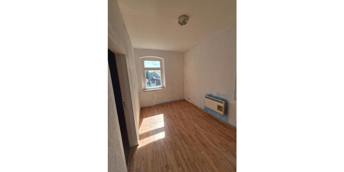 Mehrfamilienhaus, Wohnhaus Hainichen - 14 Zimmer, 320 m&sup2;, 29.999&euro; | Angebot:26932417